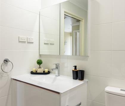 Bathroom-Experience-Gallery-Bigger 4